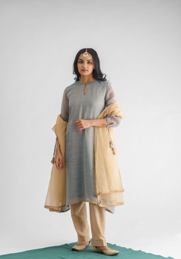 Aasmani Kurta with Pant and Dupatta (Set of 3)