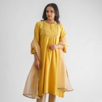 Utsav Kurta with Pant and Dupatta (Set of 3)