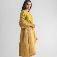 Malini Kurta with Pant(Set of 2)