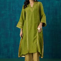 Jivika Kurta