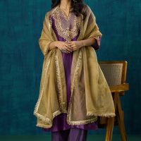 Shobhita Kurta With Pants And Dupatta(Set of 3)