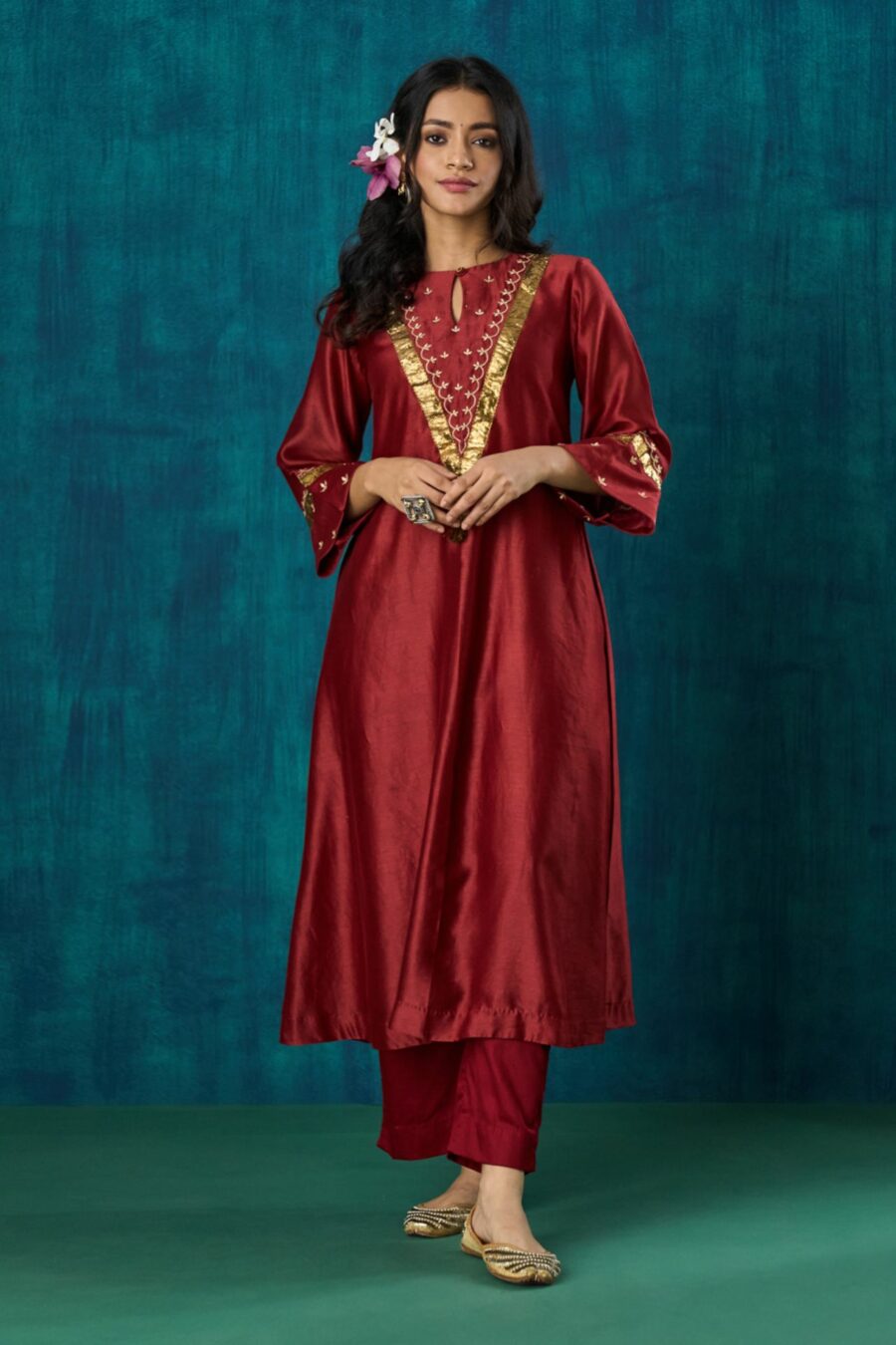 Gitika Kurta